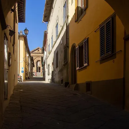 Διαμέρισμα Rosso Del Chianti Al Centro Storico 2 *